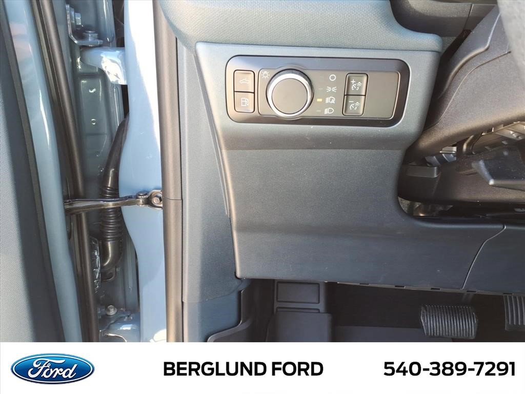 Used 2024 Ford Maverick XLT image 18