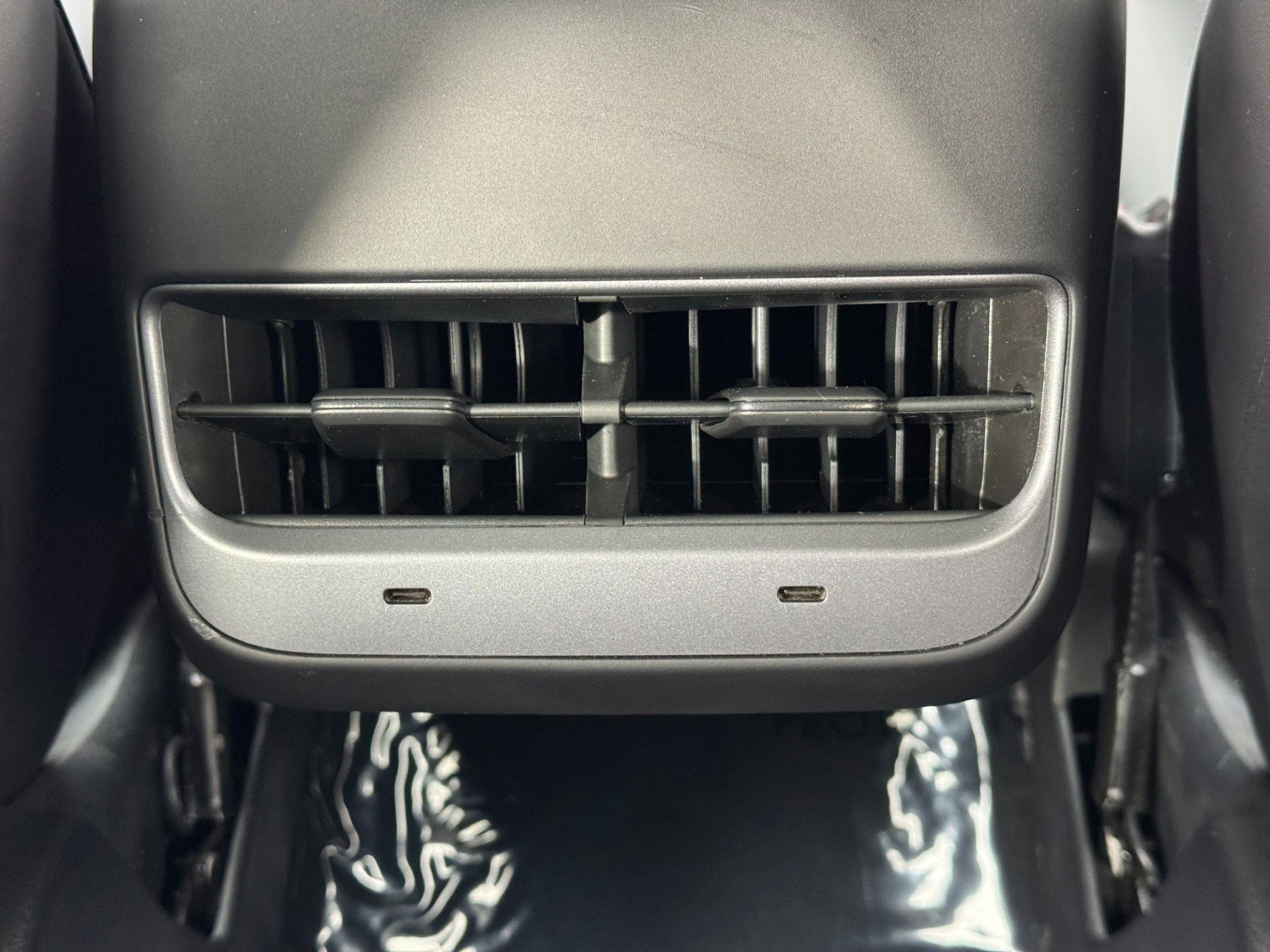 Used 2021 Tesla Model 3 Standard Range Plus image 34