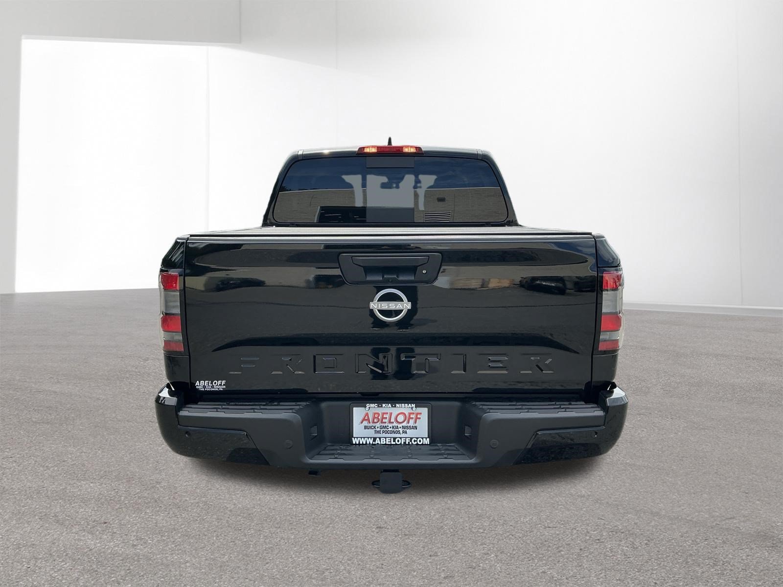 Used 2025 Nissan Frontier SV RWD image 4