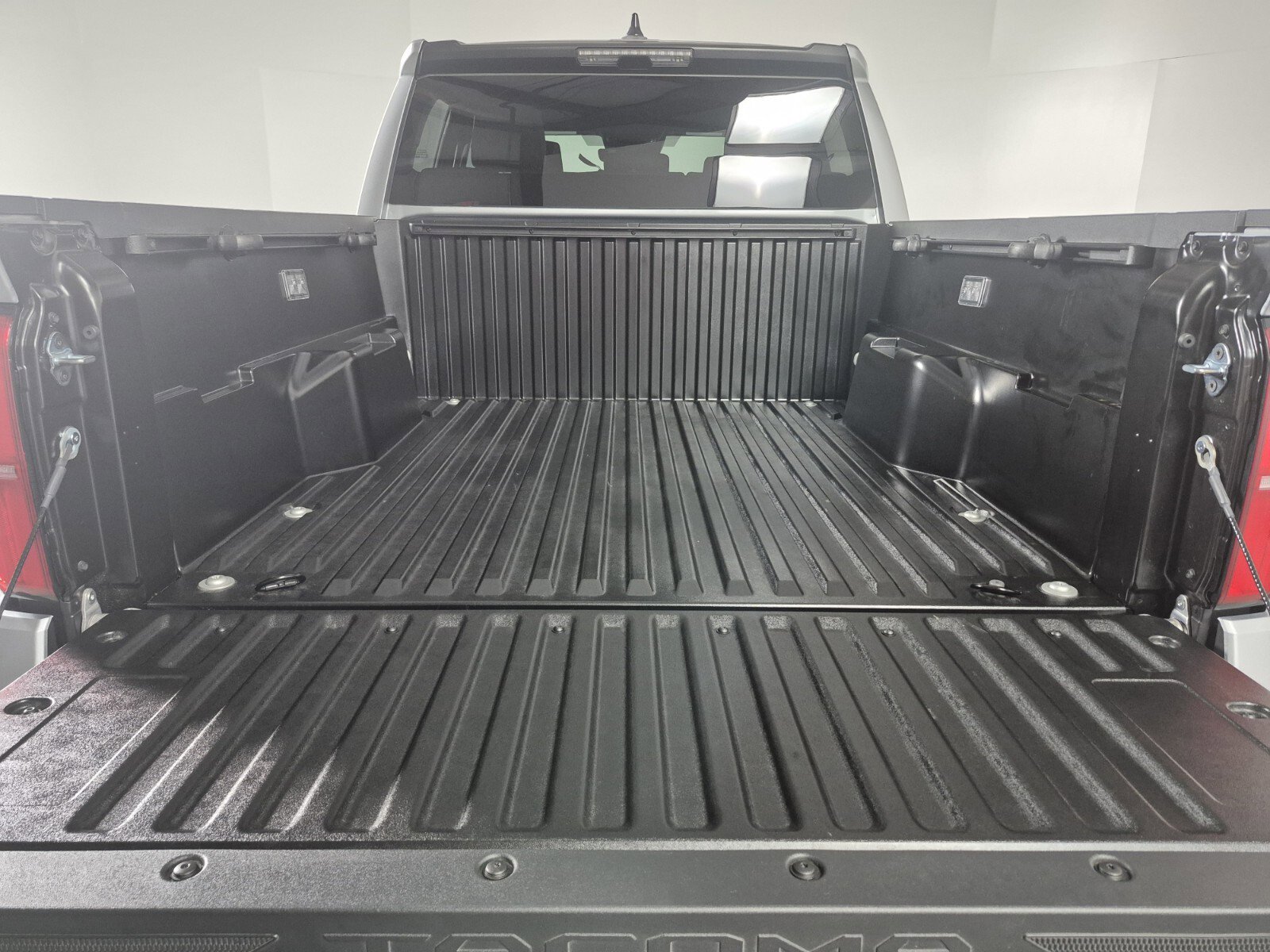 New 2026 Toyota Tacoma SR5 AWD/4WD image 14
