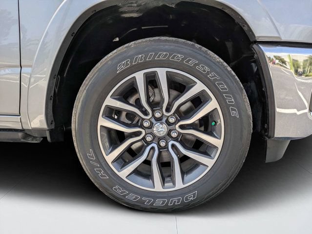 Used 2025 RAM 1500 Limited AWD/4WD image 4