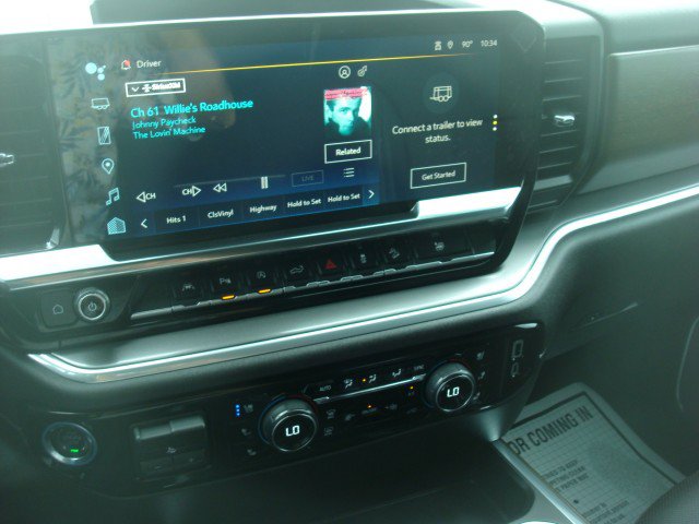 Certified 2026 Chevrolet Silverado 1500 High Country w/ Technology Package AWD/4WD image 20