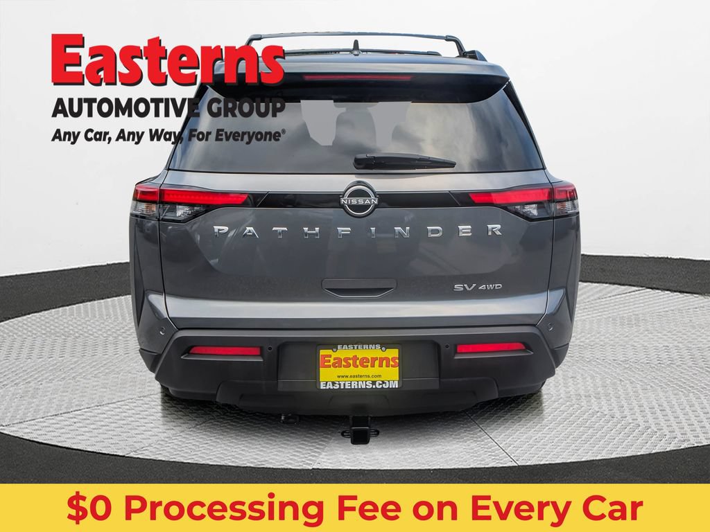 Used 2022 Nissan Pathfinder SV AWD/4WD image 5