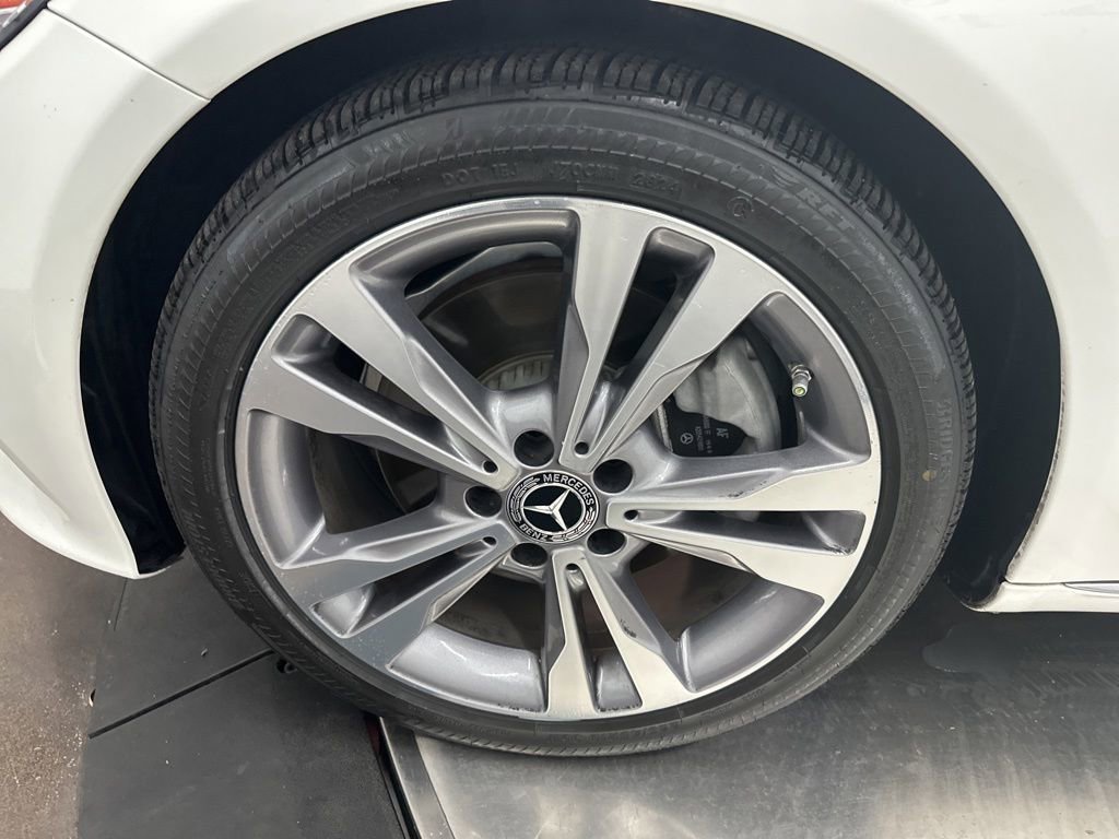 Used 2019 Mercedes-Benz C 300 Sedan image 28