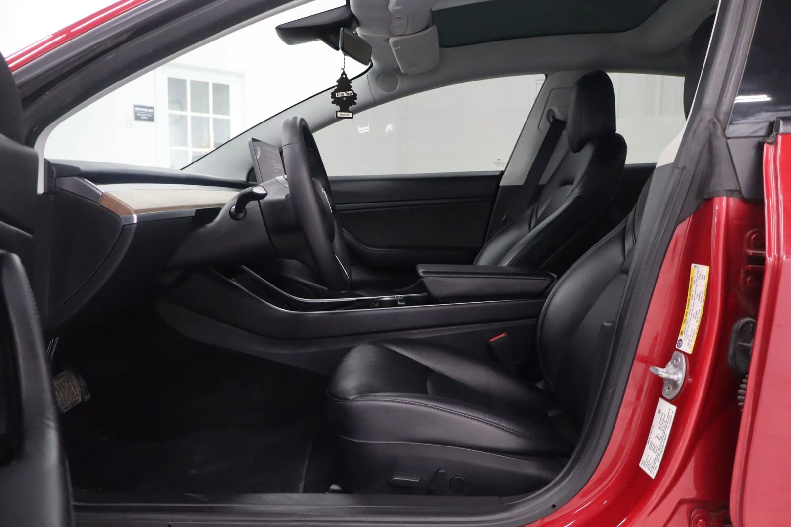 Used 2020 Tesla Model 3 Long Range image 13