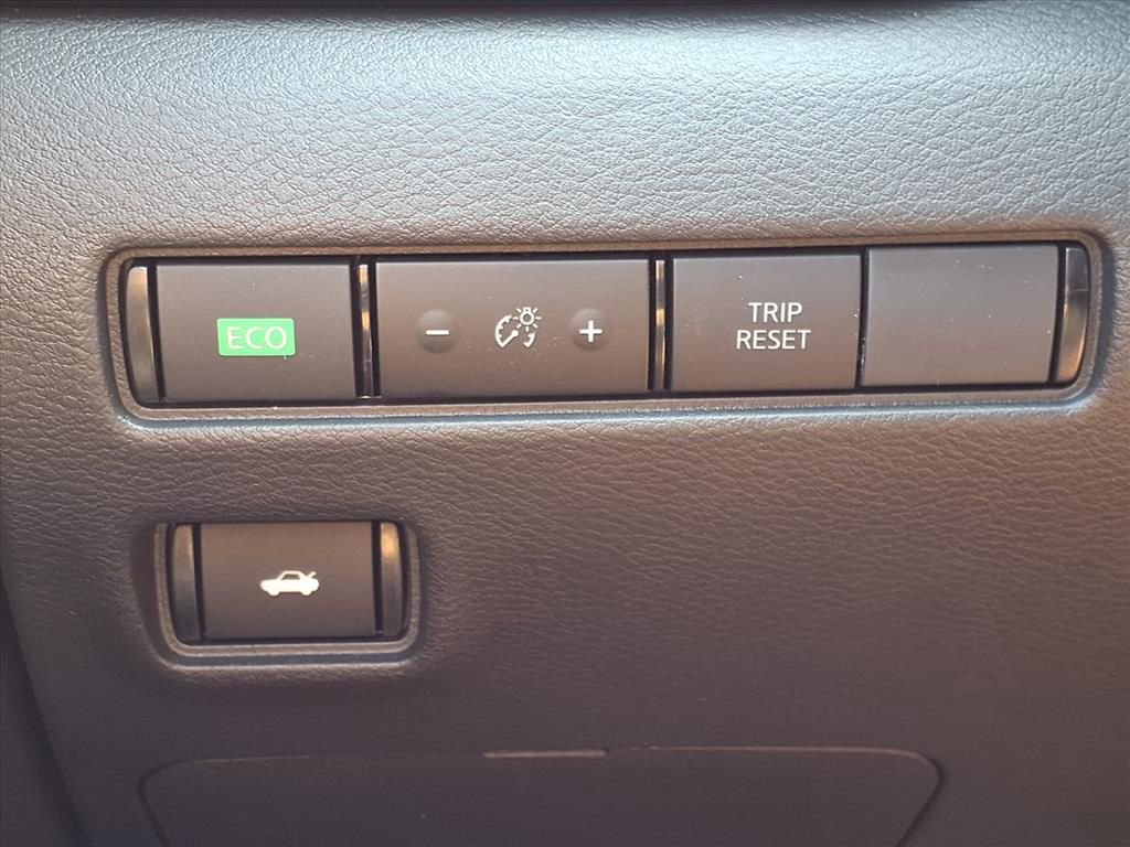 New 2025 Nissan Sentra SV w/ All-Weather Package image 10