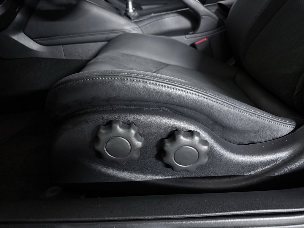 Used 2025 Nissan Z Performance w/ Floor Mat Package image 20