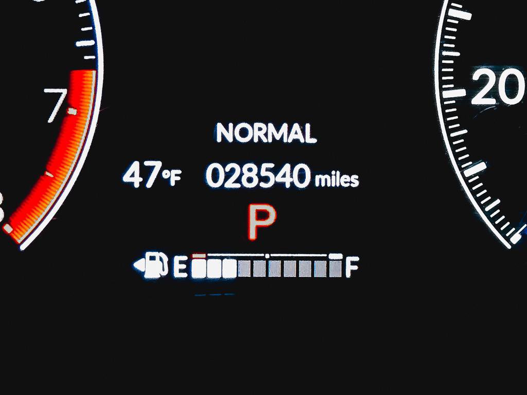 Certified 2024 Honda HR-V LX image 24