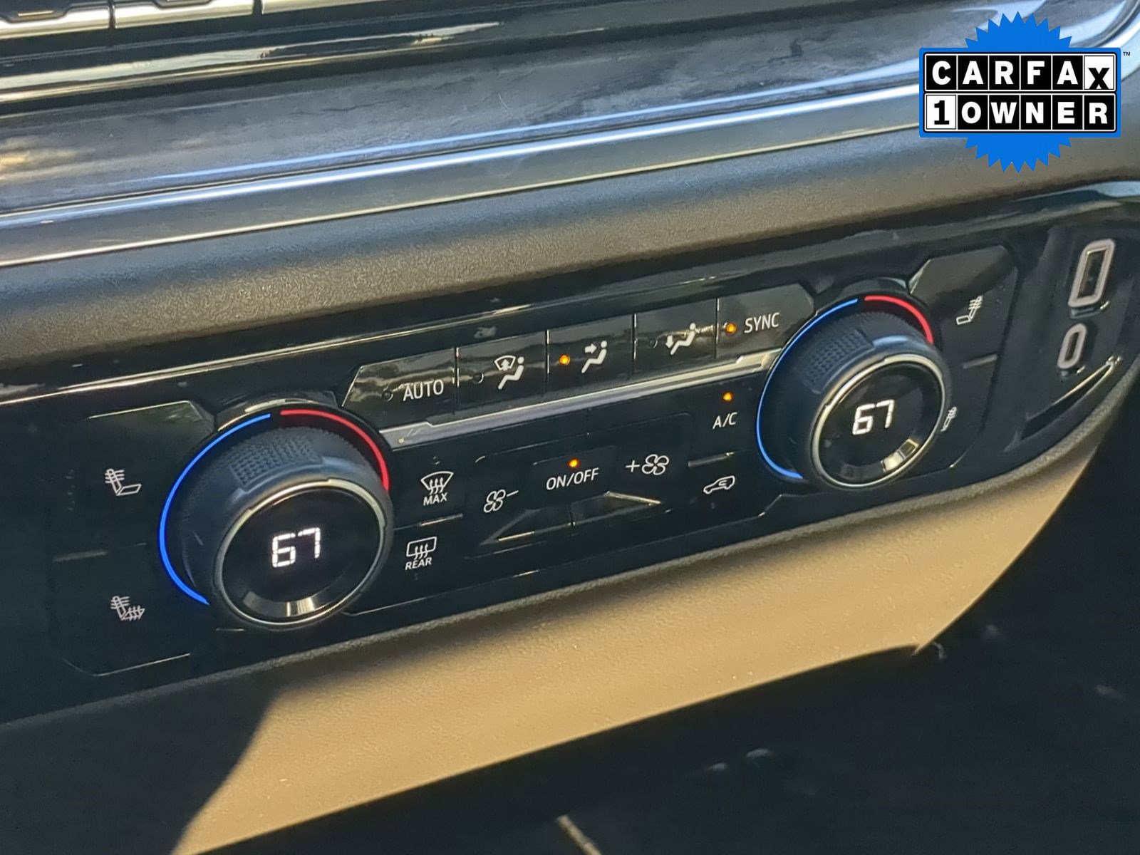 Used 2024 Chevrolet Silverado 3500 LTZ image 28