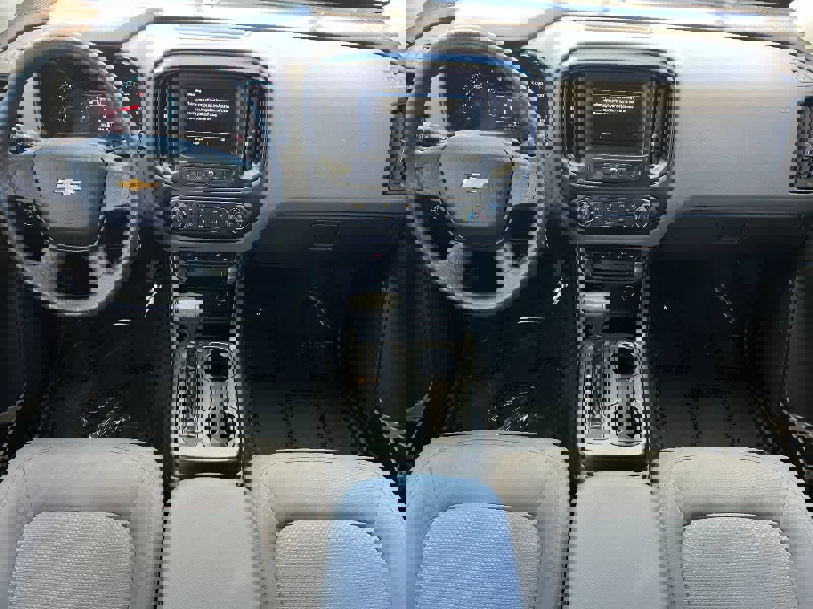 Used 2019 Chevrolet Colorado W/T RWD image 4