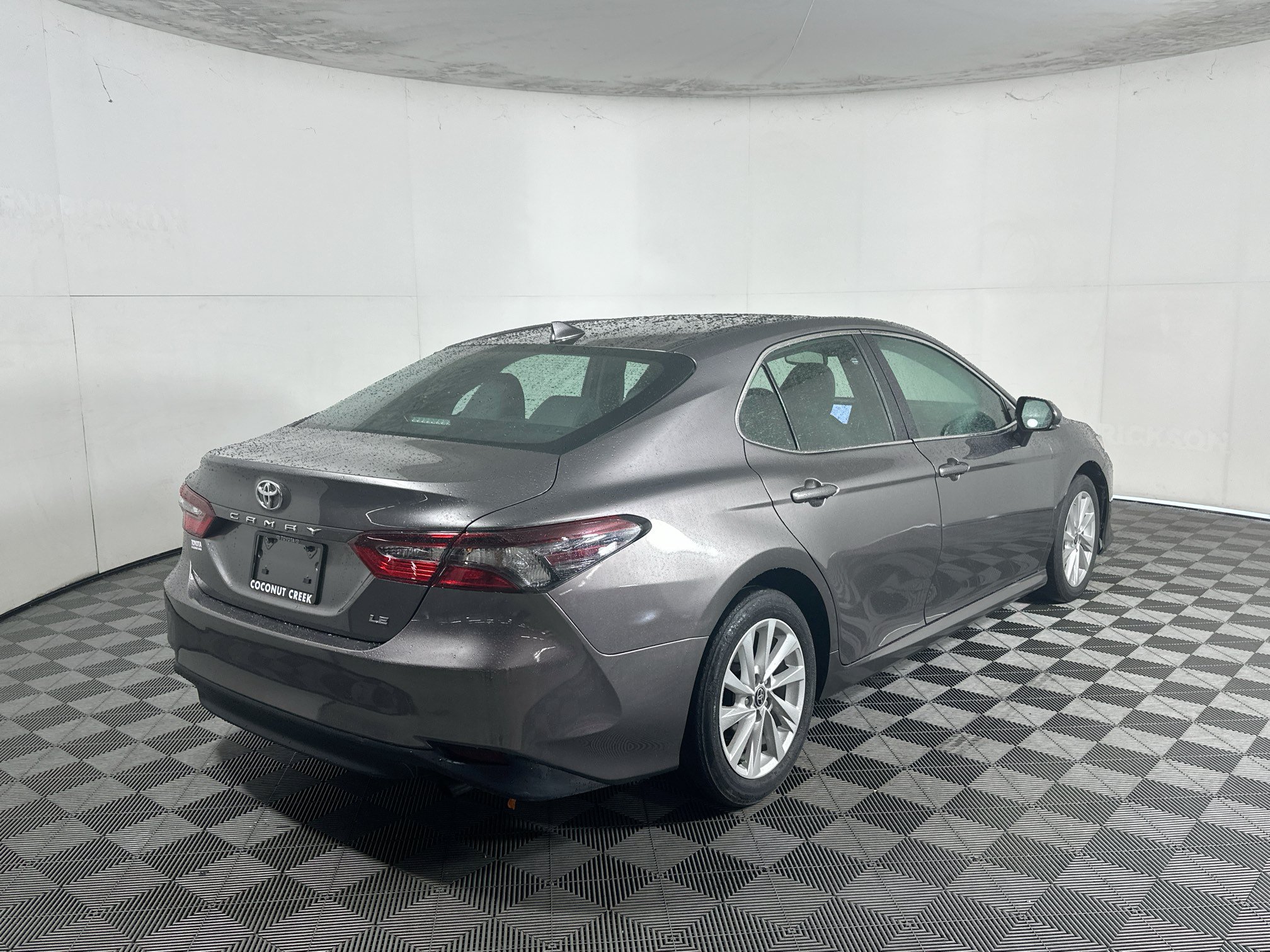 Used 2024 Toyota Camry LE w/ Convenience Package FWD image 3