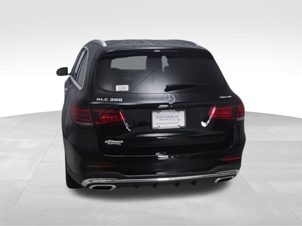 Used 2022 Mercedes-Benz GLC 300 4MATIC image 7