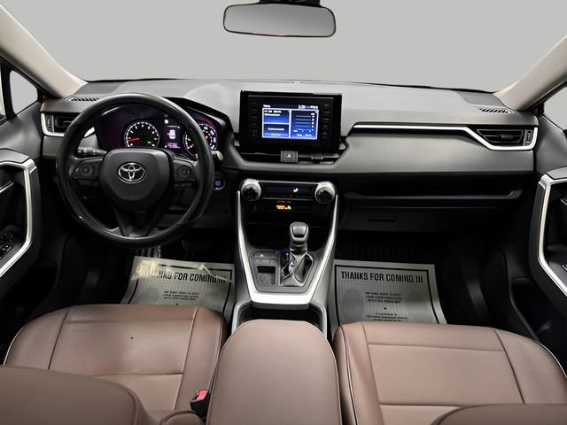Used 2019 Toyota RAV4 XLE w/ Phone Cable & Charge Package image 12