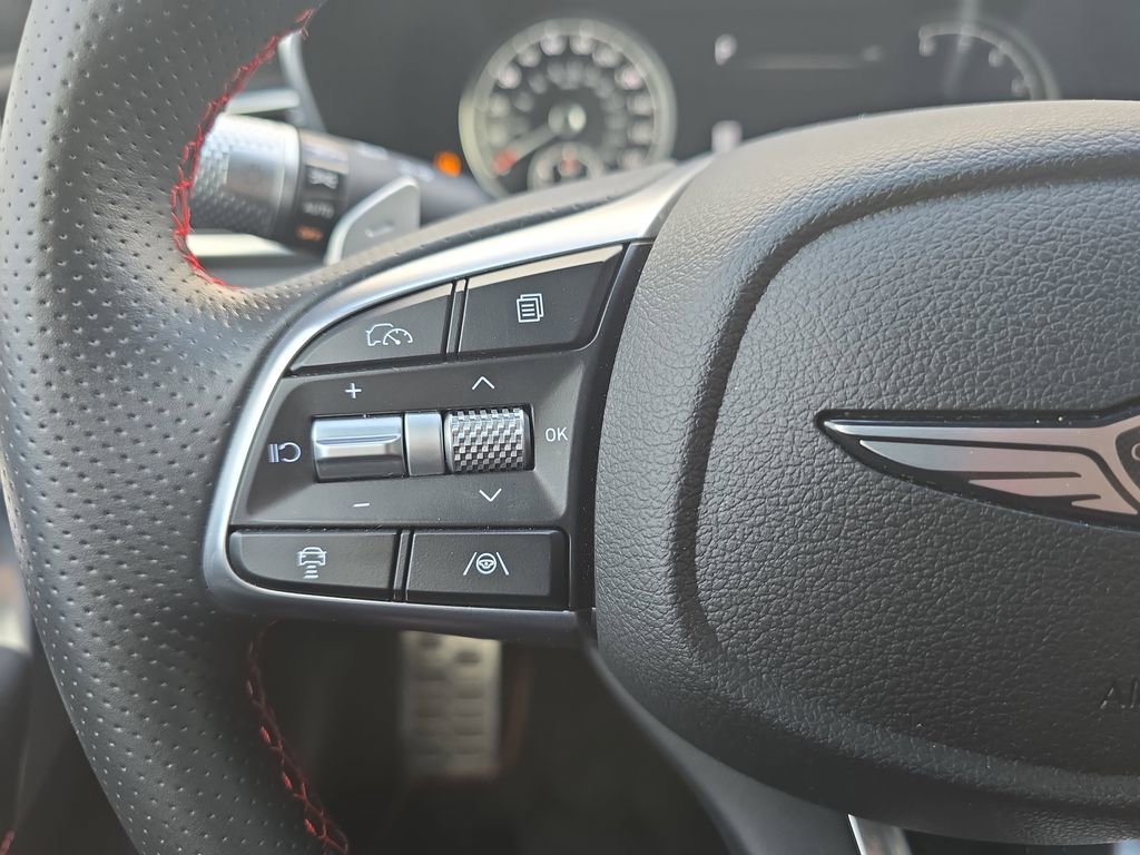 Used 2025 Genesis G70 3.3T Advanced image 16