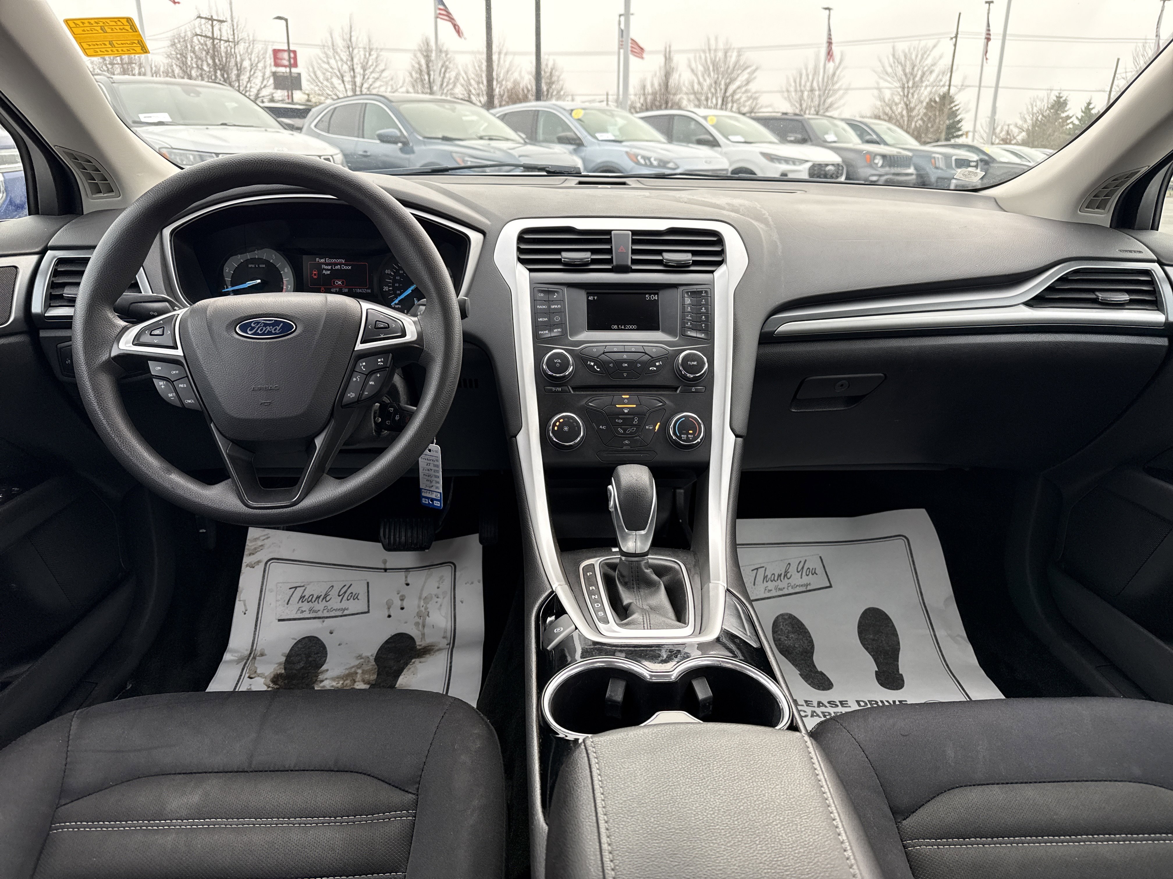 Used 2015 Ford Fusion SE image 13