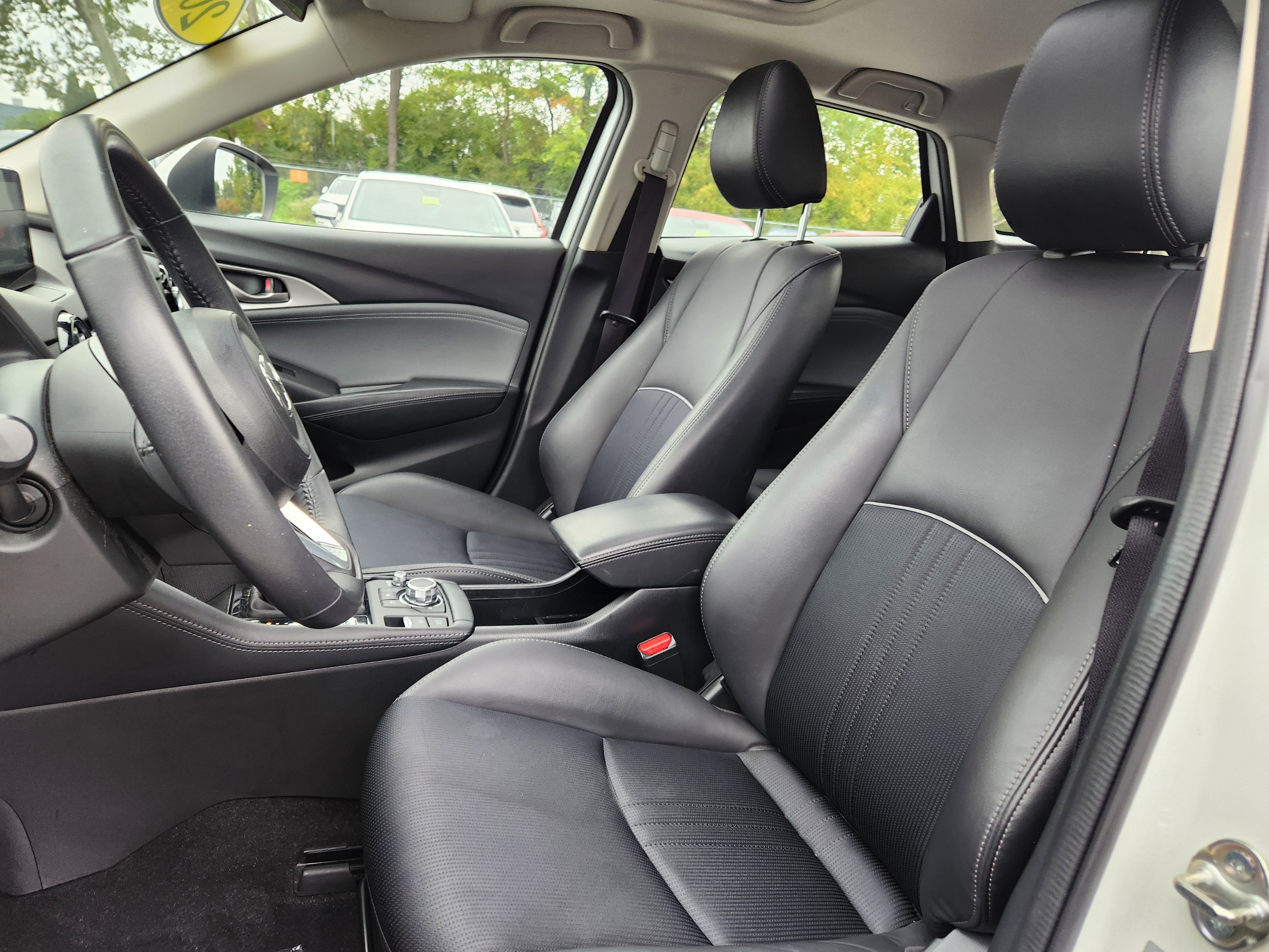 Used 2019 MAZDA CX-3 Touring w/ Preferred Equipment Package AWD/4WD image 10