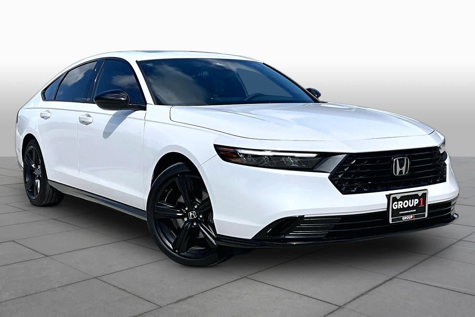 Used 2026 Honda Accord Sport image 3