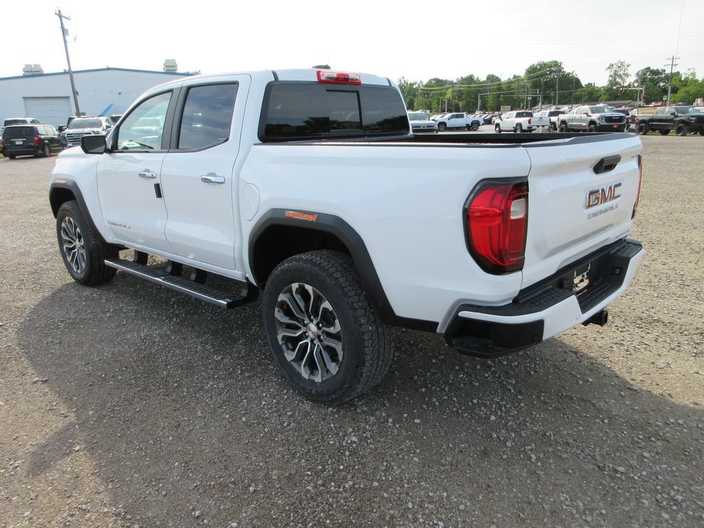 New 2026 GMC Canyon Denali AWD/4WD image 9