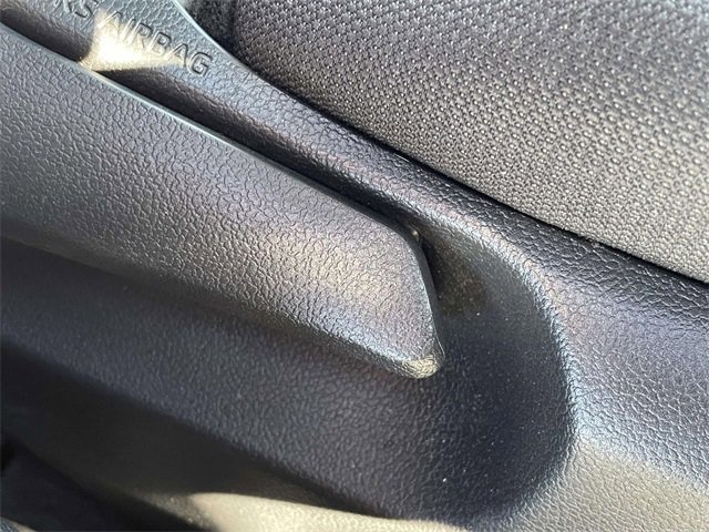 Used 2022 Toyota Corolla Cross LE image 20