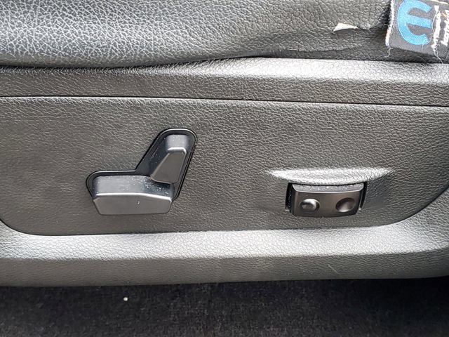 Used 2018 RAM 1500 Outdoorsman AWD/4WD image 18