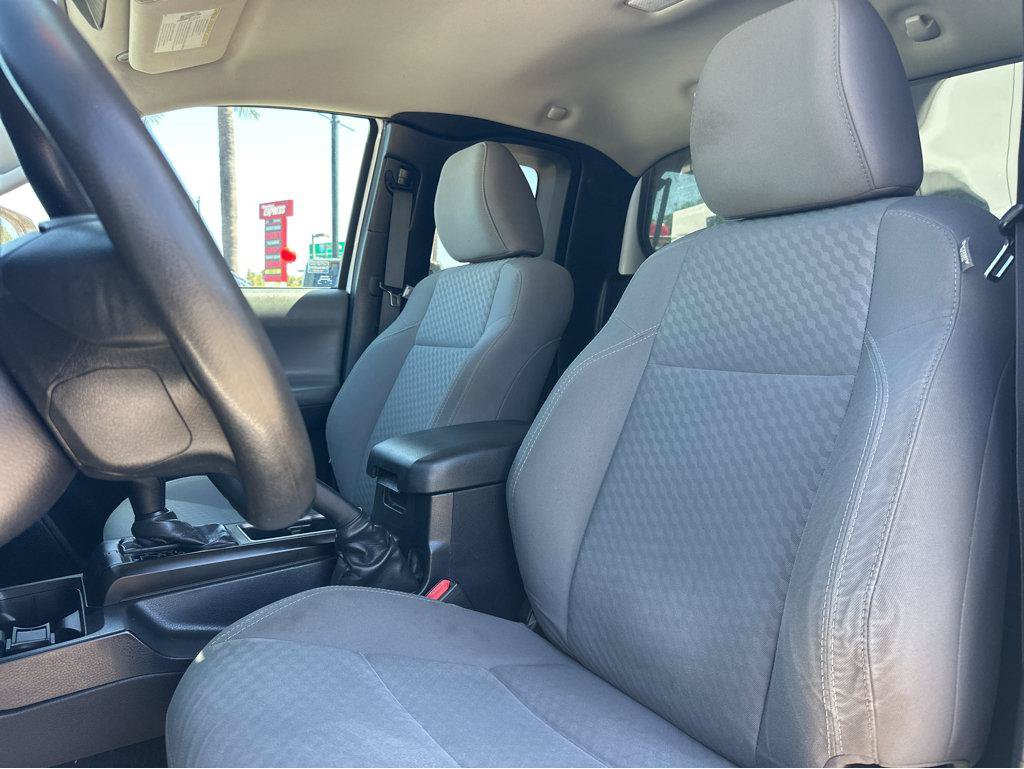 Used 2022 Toyota Tacoma SR RWD image 7