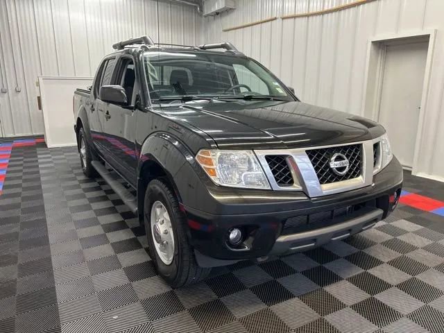 Used 2019 Nissan Frontier PRO-4X AWD/4WD image 2