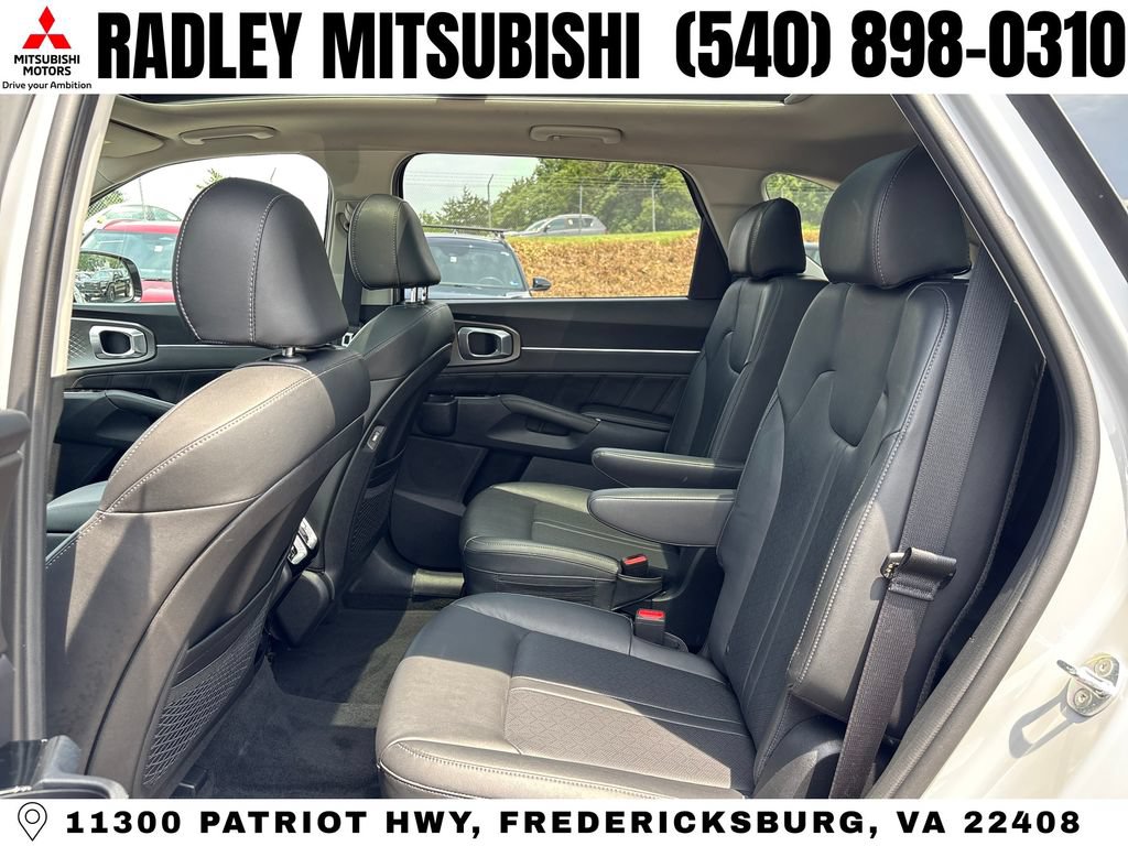 Used 2023 Kia Sorento SX FWD image 16