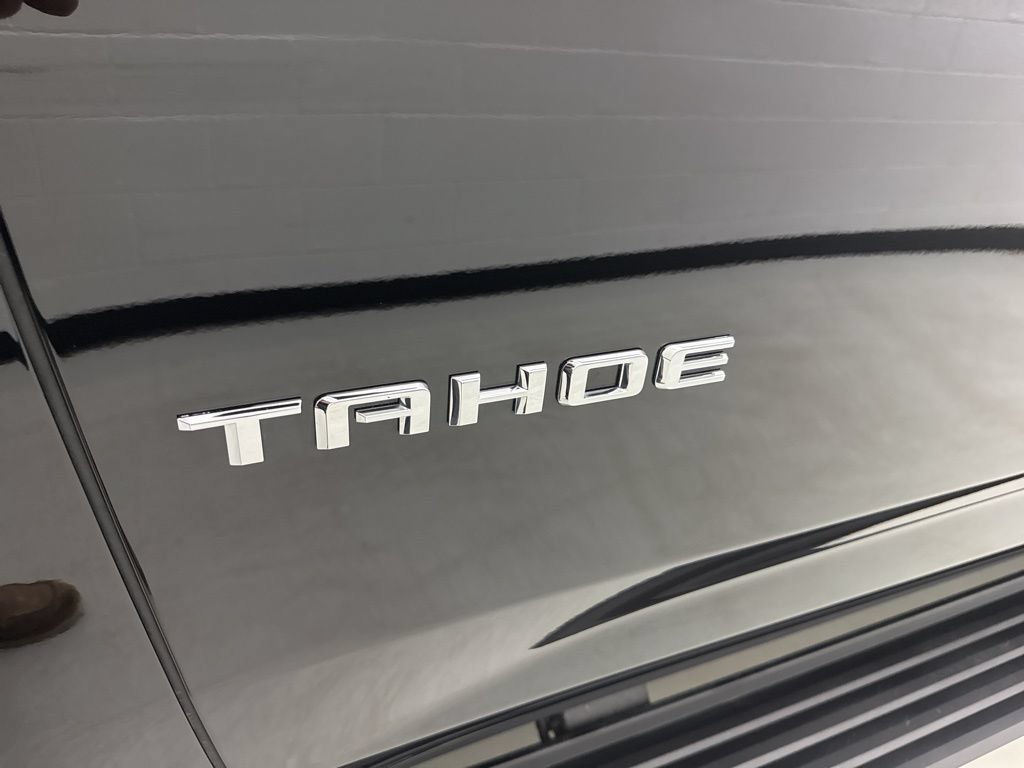 Used 2025 Chevrolet Tahoe Premier AWD/4WD image 29