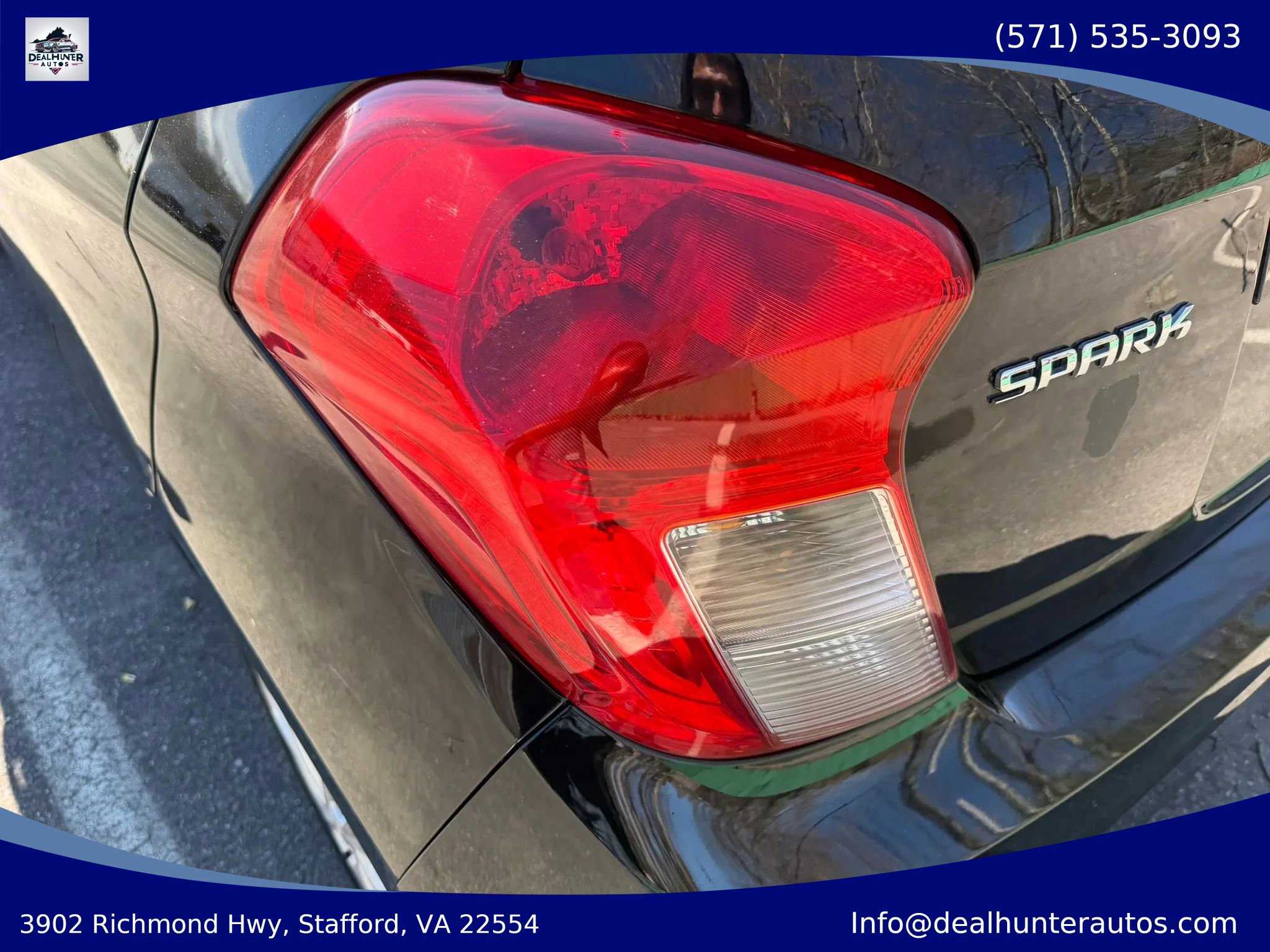 Used 2021 Chevrolet Spark LT FWD image 11