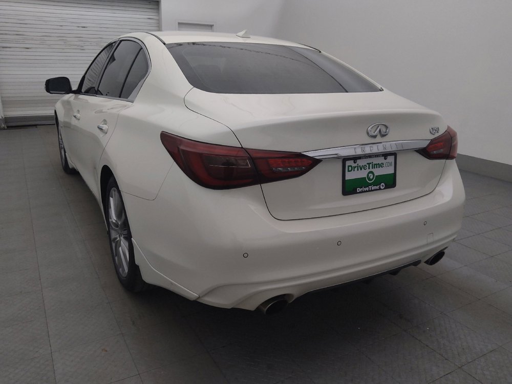 Used 2020 INFINITI Q50 Luxe w/ Essential Package (3.0T Luxe) RWD image 5