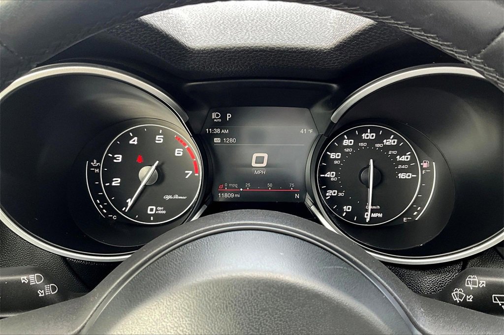 Used 2022 Alfa Romeo Stelvio Sprint image 17