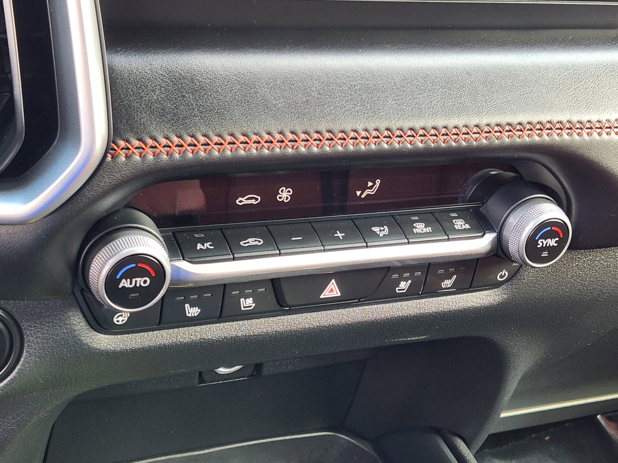 Used 2025 MAZDA CX-50 Meridian Edition AWD/4WD image 24