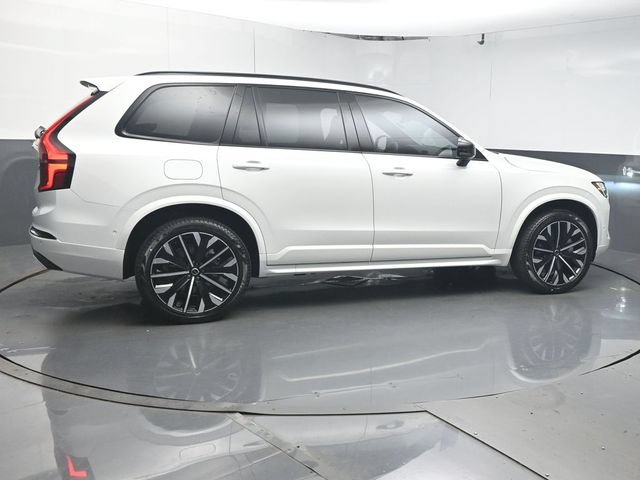 Certified 2026 Volvo XC90 B6 Ultra w/ Protection Package Premier AWD/4WD image 8