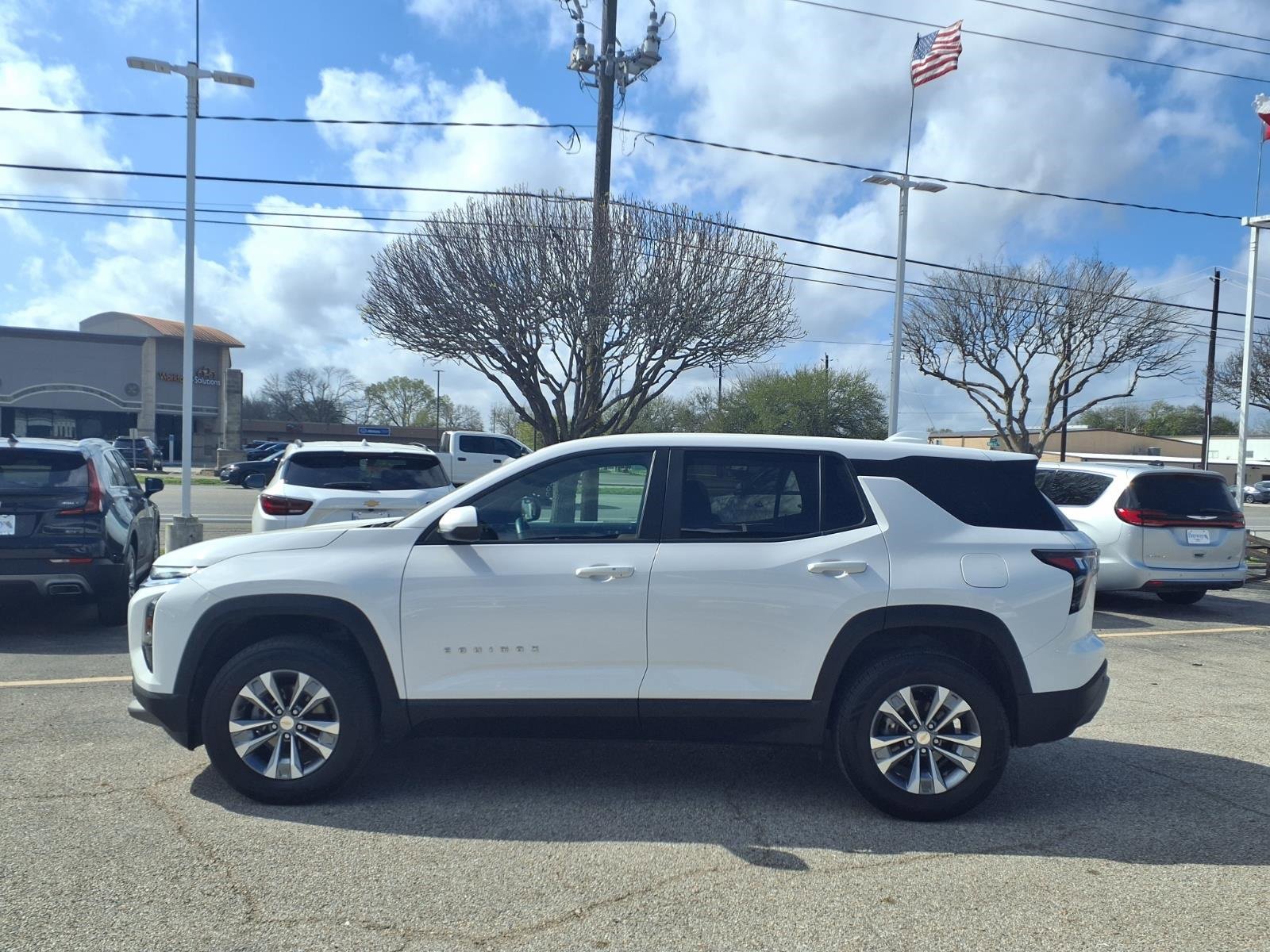 Used 2025 Chevrolet Equinox LT image 24
