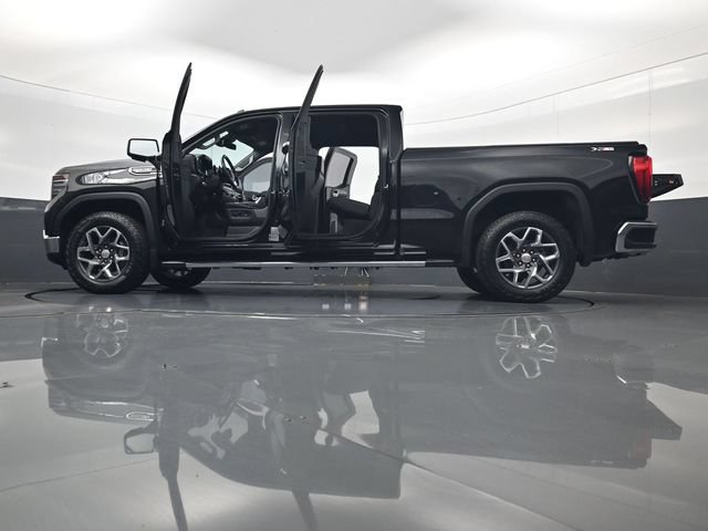 Certified 2023 GMC Sierra 1500 SLT w/ SLT Premium Plus Package AWD/4WD image 34