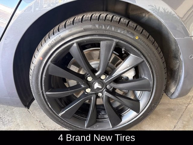 Used 2018 Tesla Model 3 Long Range RWD image 7