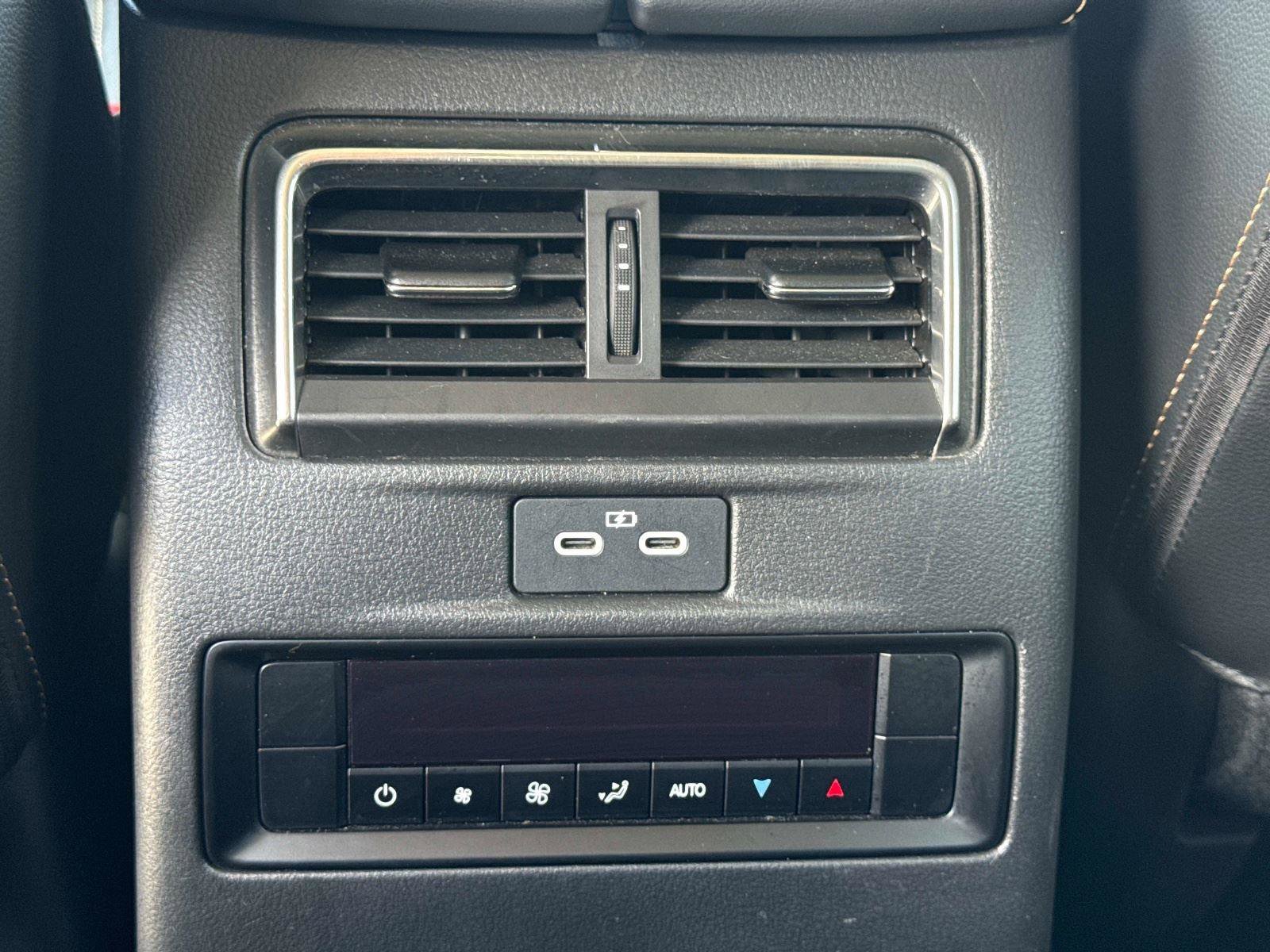 Certified 2024 MAZDA CX-90 3.3 Turbo w/ Preferred Plus image 18