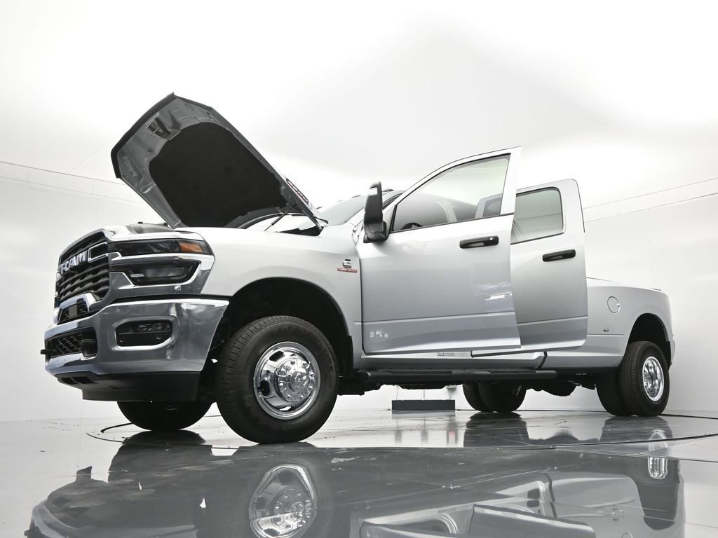 New 2026 RAM 3500 Tradesman image 50