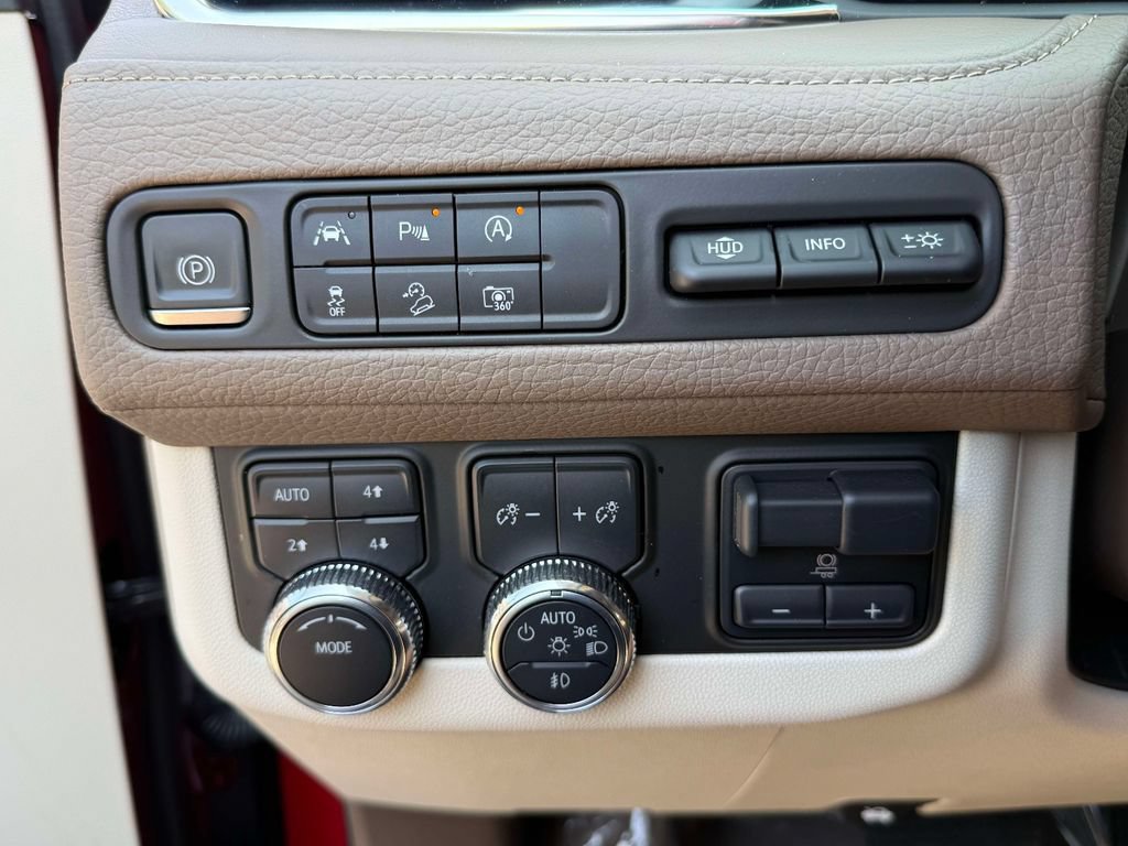 Used 2024 GMC Yukon XL Denali w/ Max Trailering Package AWD/4WD image 31