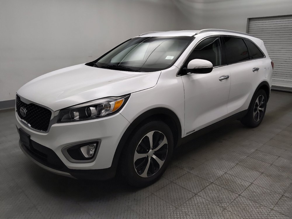 Used 2018 Kia Sorento EX image 2