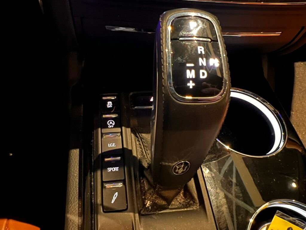 Used 2019 Maserati Ghibli GranSport image 22