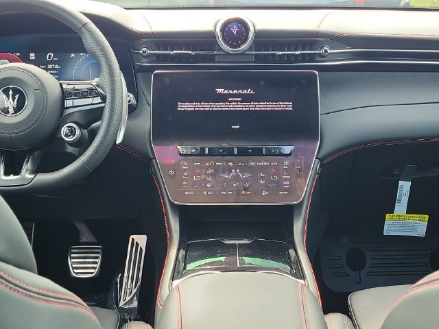 New 2026 Maserati Grecale Modena AWD/4WD image 17