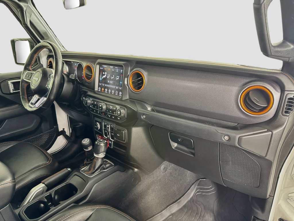 Used 2021 Jeep Gladiator Mojave AWD/4WD image 31