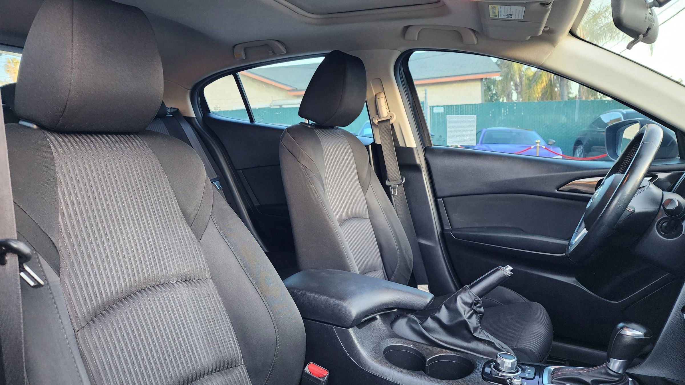 Used 2016 MAZDA MAZDA3 i Touring image 19