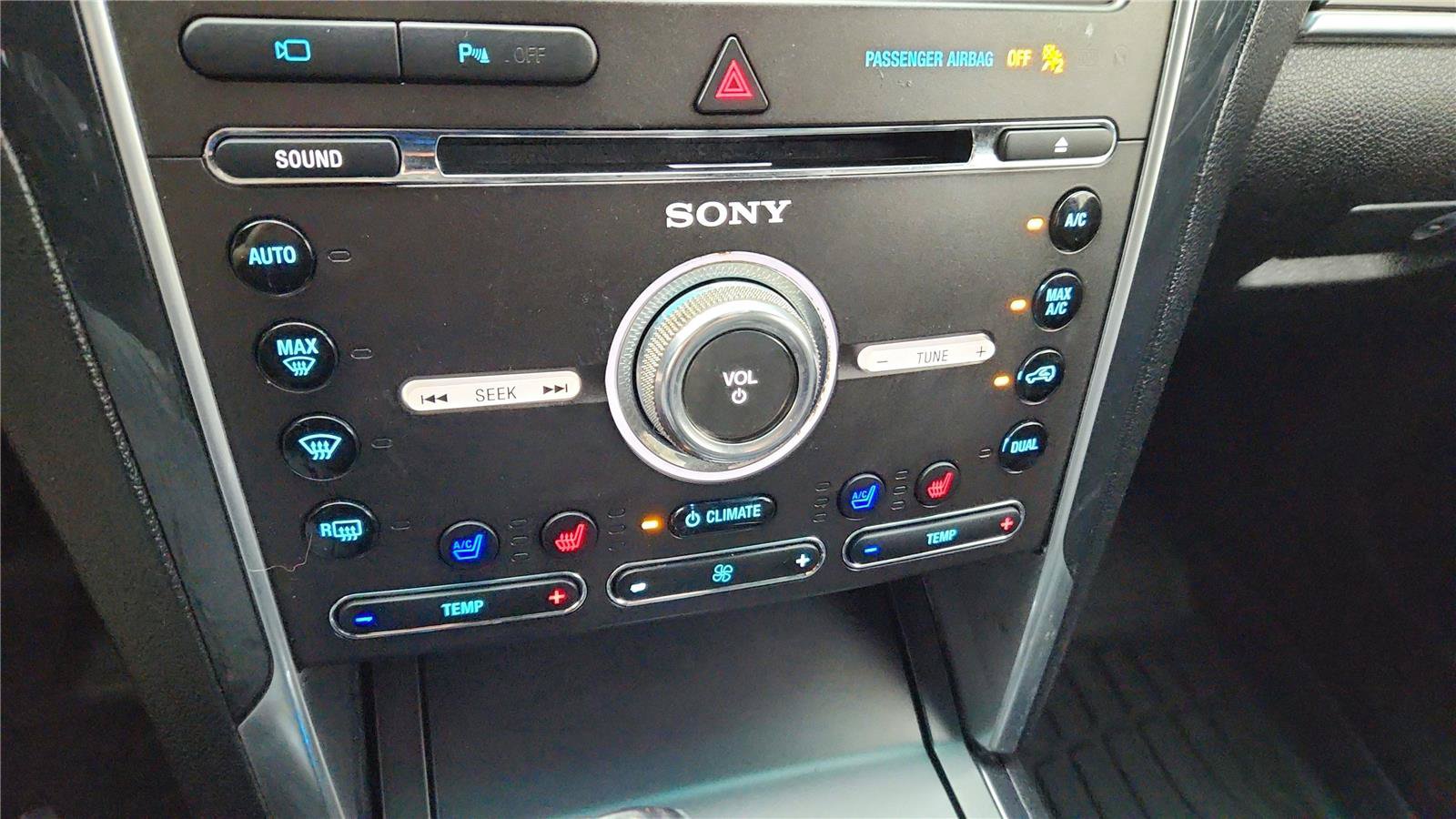 Used 2016 Ford Explorer Limited AWD/4WD image 33