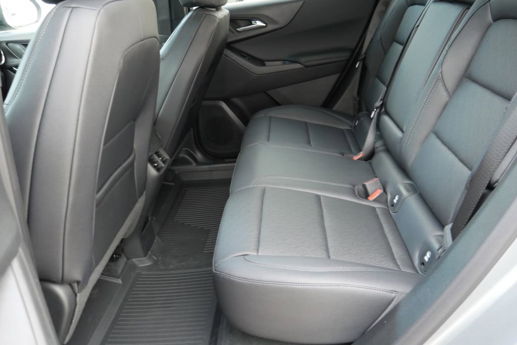 New 2026 Chevrolet Equinox LT image 25