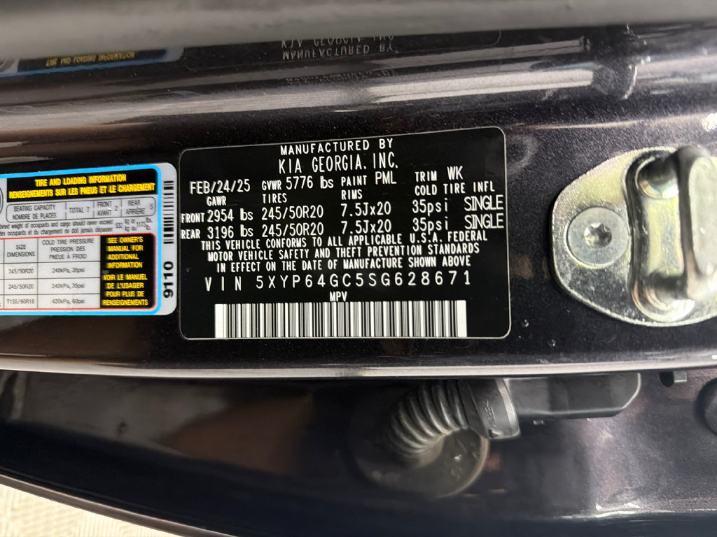 Used 2025 Kia Telluride S FWD image 33