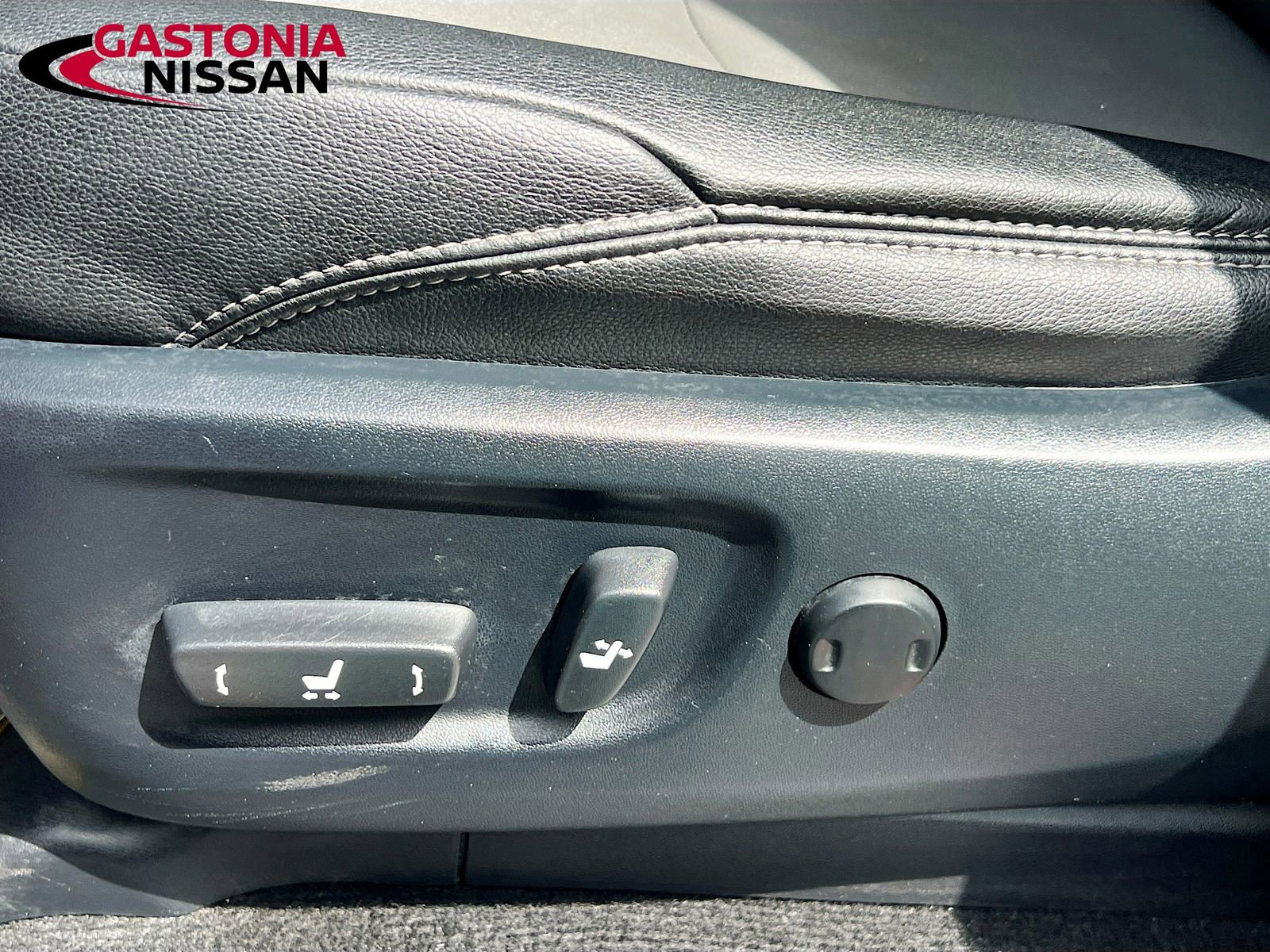 Used 2022 Toyota 4Runner SR5 Premium w/ Moonroof Package image 26