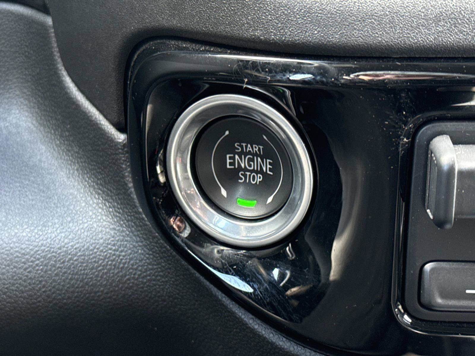 Used 2023 Chevrolet Silverado 1500 LTZ image 12