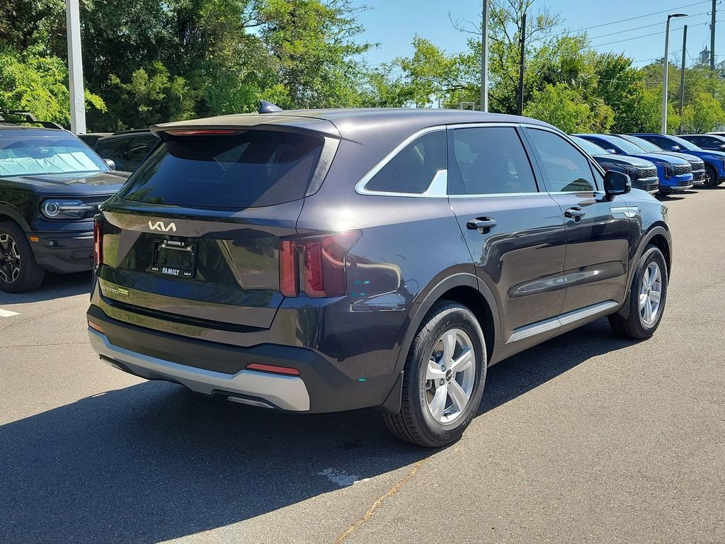 New 2026 Kia Sorento LX FWD image 6